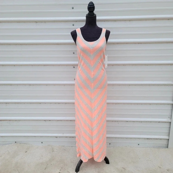 NWT Almost Famous Neon Orange Gray Stiped Chevron Tank Maxi Dress Linen sz M - Picture 1 of 12